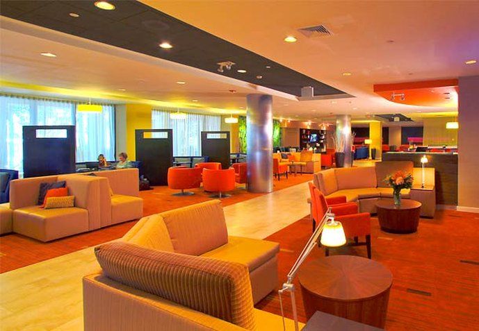 Courtyard By Marriott New York Laguardia Airport Hotell Eksteriør bilde